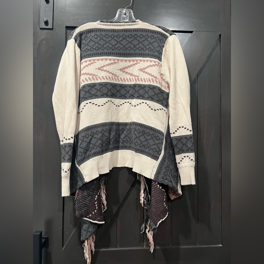 Jolt Pink and Gray Patterned Cardigan - Picture 3 of 3
